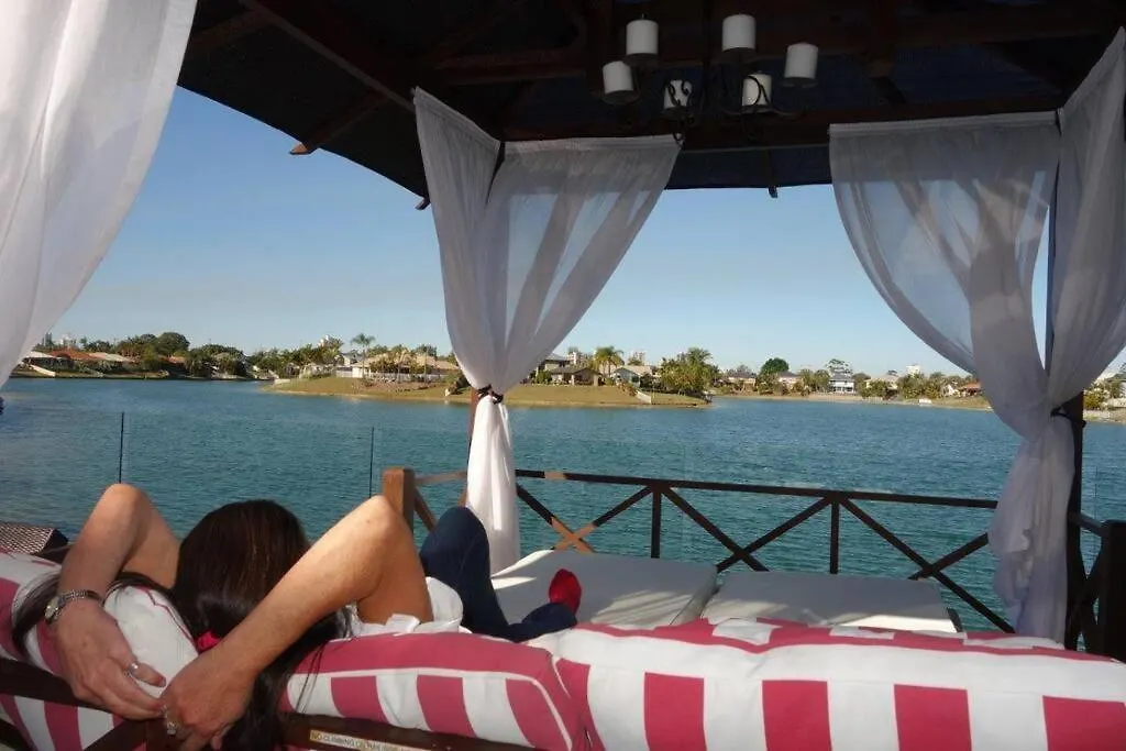 Broadbeach Waterfront - Gold Coast Winner! Casa de Férias